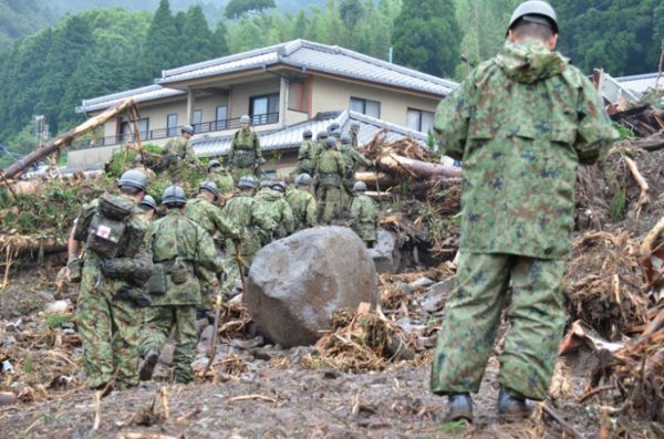 Повінь в Японії. ФОТО. ВІДЕО.
