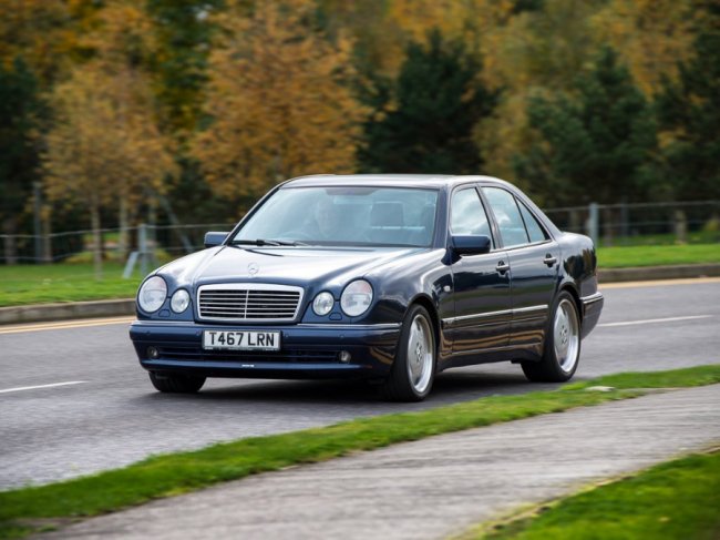 Mercedes-Benz E-class 
