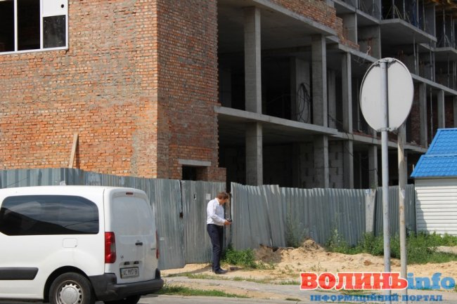 Сергій Була на будівництві