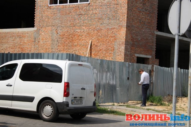 Сергій Була на будівництві