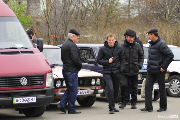 Луцький авторинок. БУДНІ МІСТА