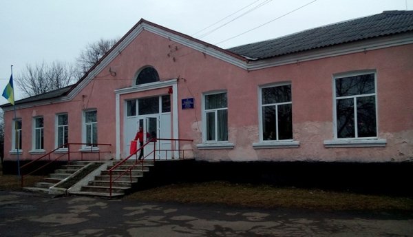 Волинська школа отримала допомогу з Німеччини. ФОТО