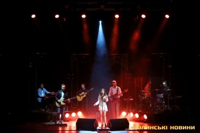 Справжність, тепло та любов: у Луцьку виступила чуттєва Христина Соловій. ФОТО