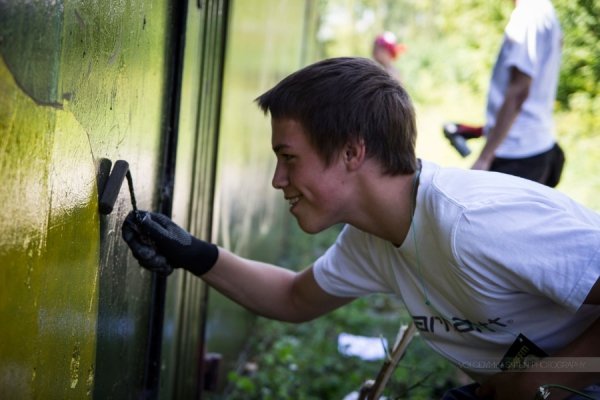 Як графітчики розмалювали 72-метрову стіну в Луцьку. ФОТО