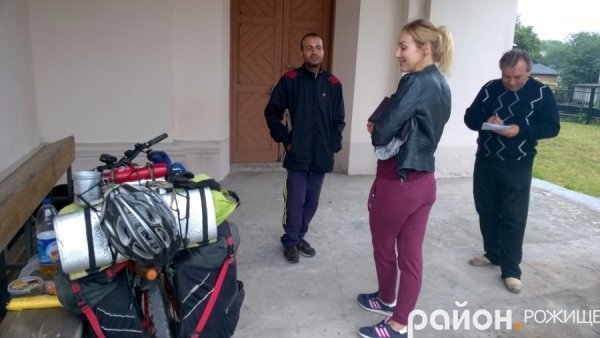 Веломандрівник із Бразилії побував у Рожищі. ФОТО. ВІДЕО