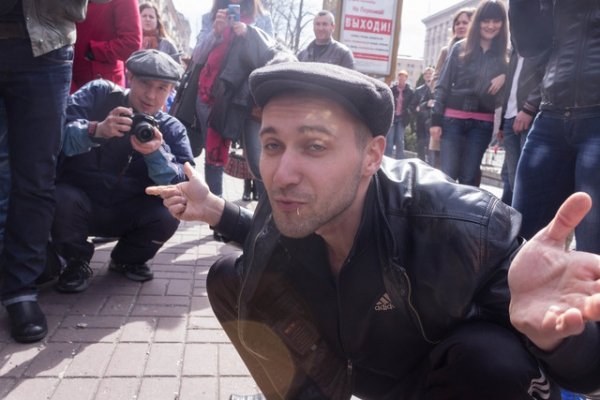 У центрі Києва зібралися гопники. ФОТО