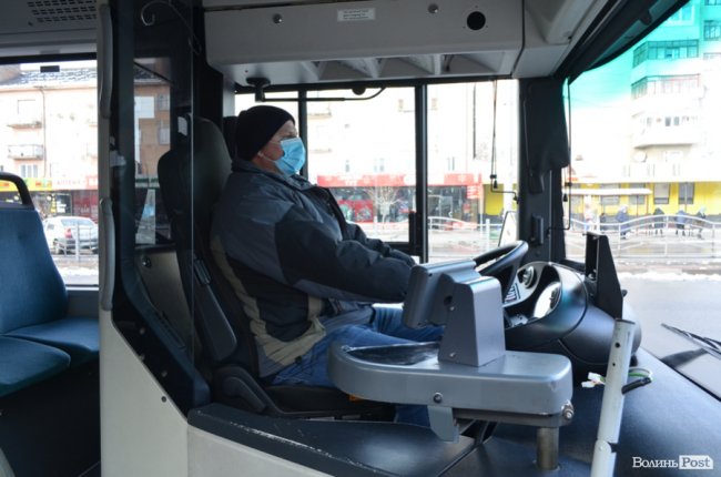 Коробка «автомат», підігрів сидіння, кондиціонер в салоні