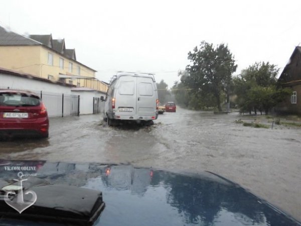 Стихія на Одещині: зруйновані дамба, дороги та газопровід. ФОТО