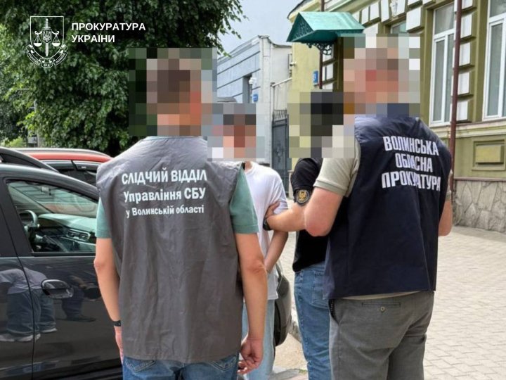 18-річного лучанина підозрюють у реєстрації Starlink для російських військових