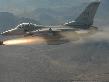 Україна хоче отримати від партнерів 40-50 винищувачів F-16, –  радник міністра оборони України