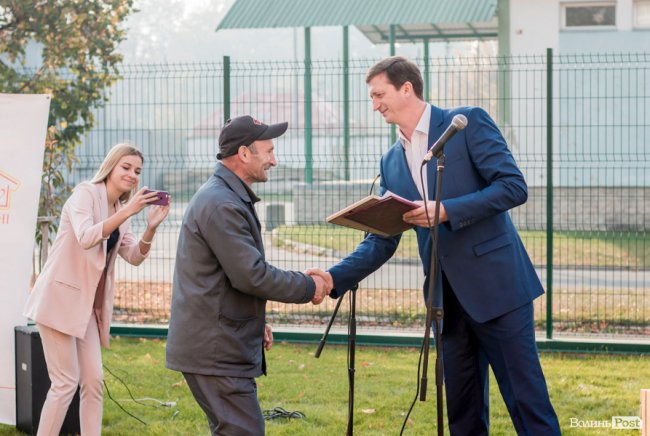 Із вітаннями та концертом: як на «Теремно Хліб» відзначають професійне свято. ФОТО*