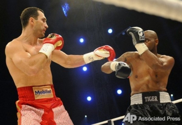 Як Кличко побив американця. ФОТО. ВІДЕО