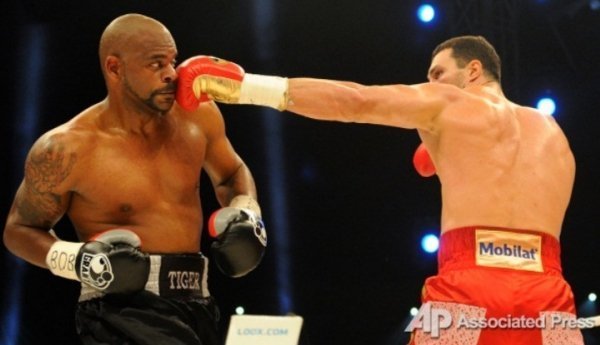 Як Кличко побив американця. ФОТО. ВІДЕО