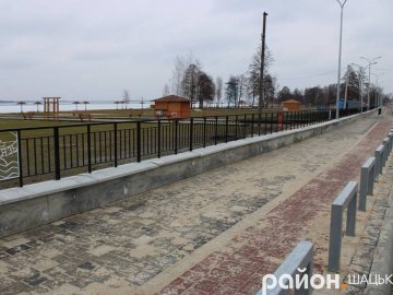 Показали, який вигляд має оновлена набережна Світязю. ФОТО