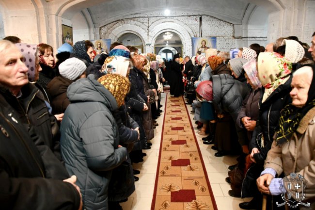 У луцькому храмі відправили святкову службу. ФОТО