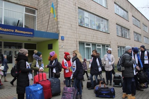 Діти з Волновахи завітали до Луцька