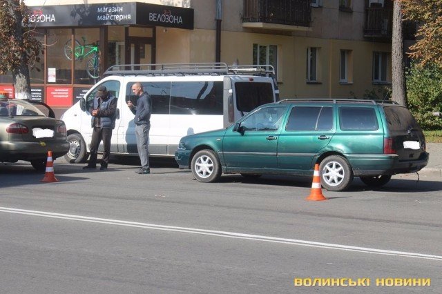 У Луцьку таксі потрапило в аварію