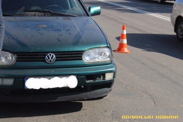 У Луцьку таксі потрапило в аварію