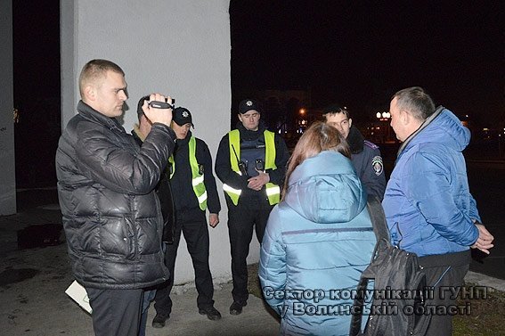 У Луцьку п'яний представник атестаційної комісії відкрив стрілянину. ФОТО. ВІДЕО