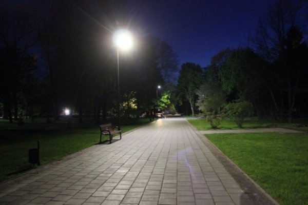 У Луцьку на Меморіалі з'явилось сучасне освітлення. ФОТО