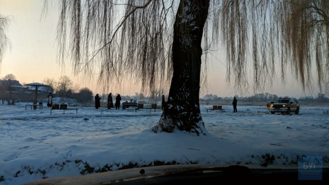 Як у Володимирі-Волинському освячували воду у річці. ФОТО