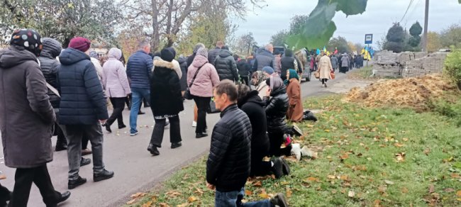 У громаді біля Луцька провели в останню путь Воїна Романа Цисельського