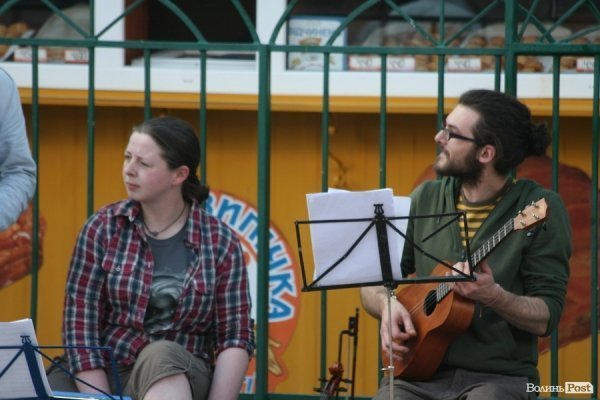 На Лесі Українки грали англійці