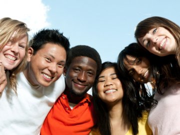 Кого з іноземців найбільше працевлаштовують на Волині