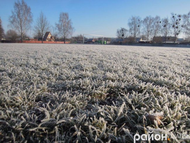 Іній та крига: морозний ранок у Шацьку. ФОТО