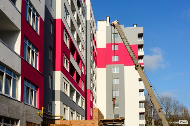 Яскравий простір посеред сірого міста: як у Луцьку будують ЖК «Caramel Residence». ФОТО*