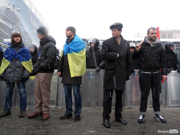 По різні боки щитів. НОТАТКИ ОЧЕВИДЦЯ. ФОТО