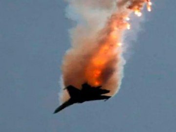 Українські військові збили російський літак під Затокою на Одещині