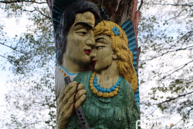 Золота осінь у санаторії «Лісова пісня». ФОТО