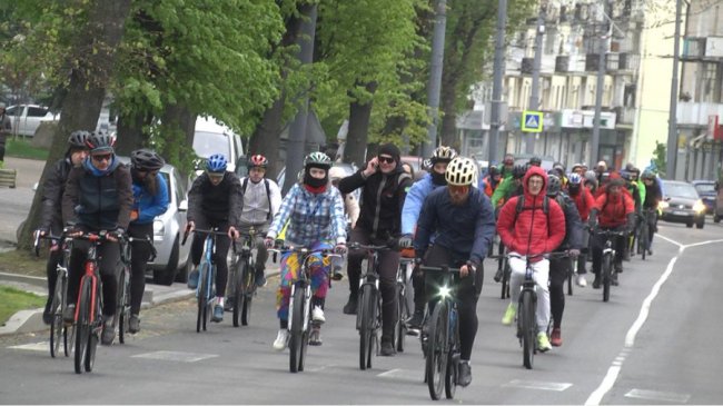 Під час благодійного велопробігу в Луцьку зібрали гроші на 26 тактичних аптечок