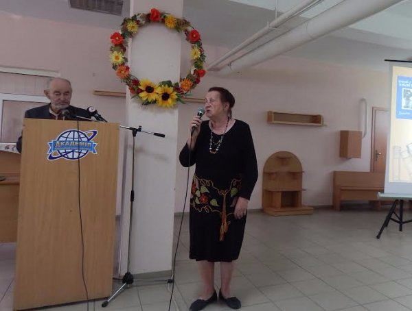 В Академії рекреаційних технологій і права відбулася зустріч з відомим дисидентом. ФОТО