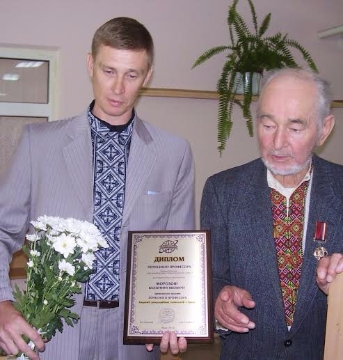 В Академії рекреаційних технологій і права відбулася зустріч з відомим дисидентом. ФОТО