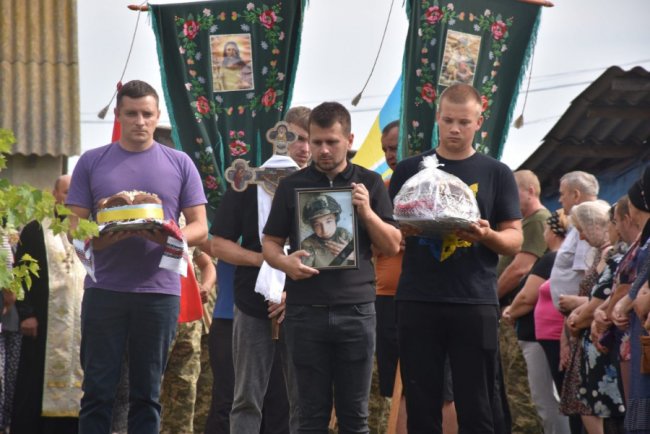 На Волині попрощалися із Героєм Богданом Гаврилюком. ФОТО