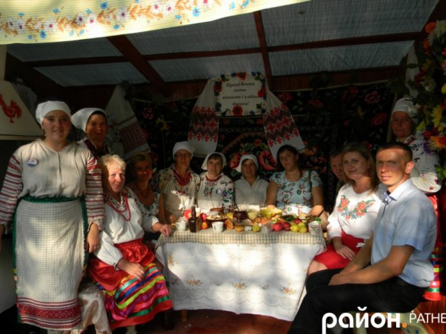 Зірки шоубізу та міжнародний фестиваль: як у Ратному святкували День Незалежності