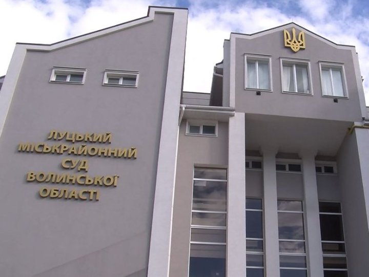 Переправляв за кордон за фальшивими посвідченнями про інвалідність: на Волині судили організатора схеми виїзду ухилянтів
