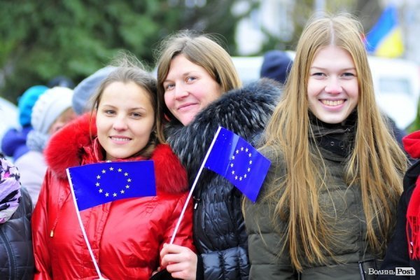Студентський Євромітинг у Луцьку. ФОТО