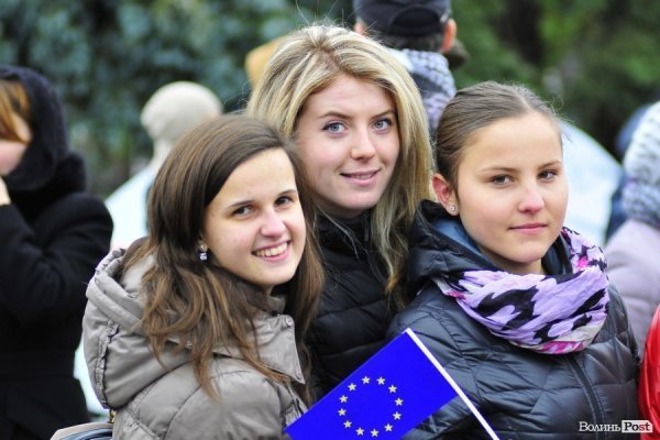 Студентський Євромітинг у Луцьку. ФОТО