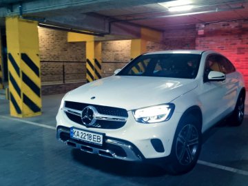 Розкіш від «Мерседес» і комфорт від «Єврохолдінг»*