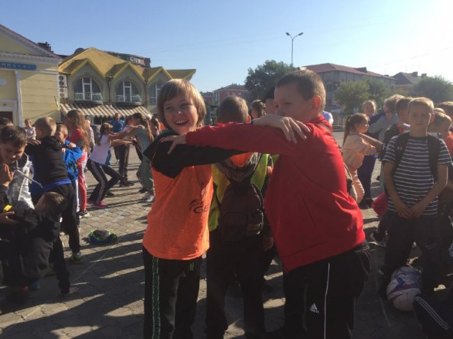 Тренування зі знаменитою спортсменкою та пробіжка із замом мера: у Ковелі стартував Олімпійський тиждень