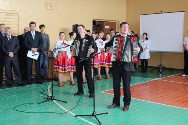 У Луцьку розпочався 25-й волейбольний турнір «Волинь зустрічає друзів — 2016». ФОТО