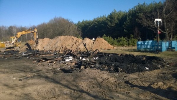 Церкву, що згоріла на Волині, захоронили. ФОТО