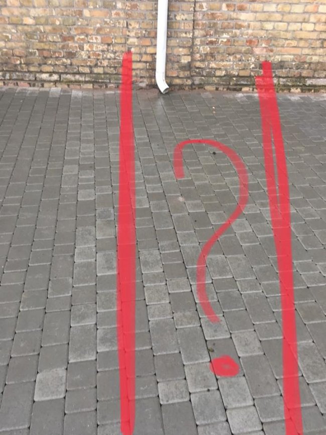 У місті на Волині «забули» про водовідведення під час ремонту тротуару. ФОТО