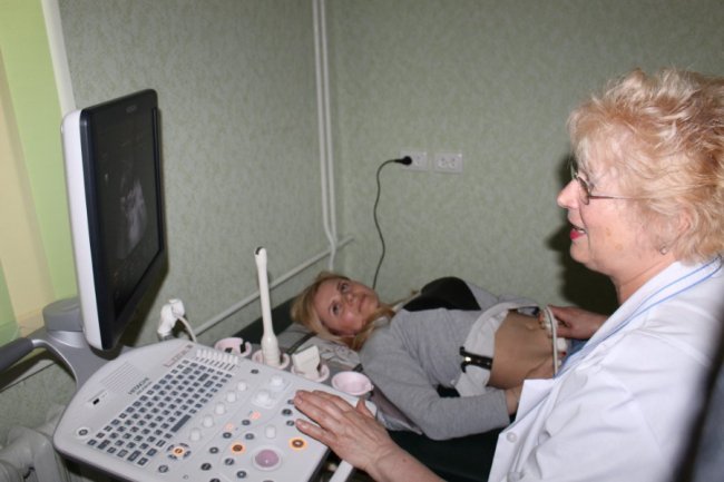 На Волині лікарня отримала нове медобладнання від уряду Японії