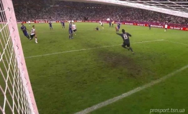 Німеччина вийшла у півфінал Євро-2012. ФОТО