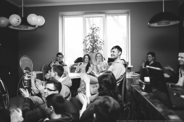 «Велопосиденьки» в луцькій кав'ярні. ФОТО