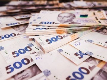 Підвищення пенсій на початку 2022 року: кому піднімуть виплати до 3700 гривень